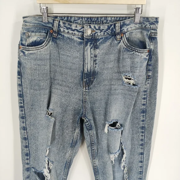 Aeropostale | "Mom" jeans - Picture 2 of 6